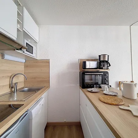 Lumineux 4 Pers. Aux Menuires Avec Acces Pistes Et Balcon Apartment *